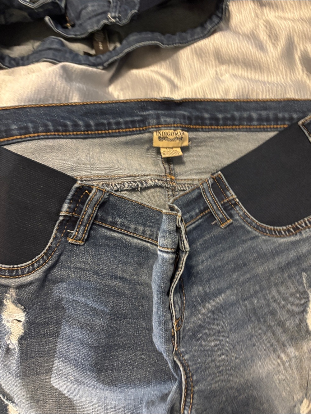 6 pairs of Maternity Blue Jeans/Jeggings with Stretch Waistband, EUC - Picture 7 of 16